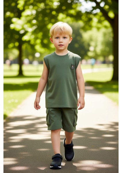 Erkek Çocuk Pamuklu Atlet ve Kargo Şort Takımı Konforlu Günlük Giyim Kaliteli Şık Rahat