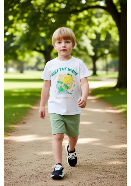 Erkek Çocuk Yazlık Baskılı Üst ve Şort Takımı Rahat ve Şık Kaliteli Şık Rahat modelleri