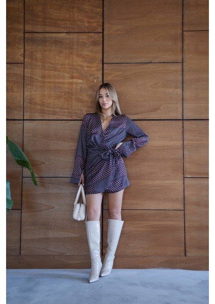 Puantiye Saten Kumaş V Yaka Uzun Kol Mini Elbise modelleri