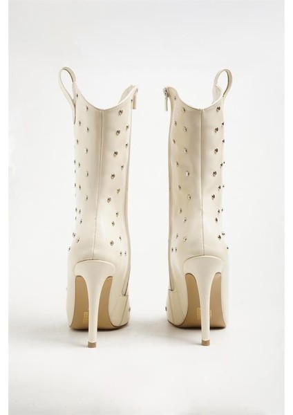 251412 Taş Detaylı Topuklu Bot Bej Kırışık Rugan fırsatları