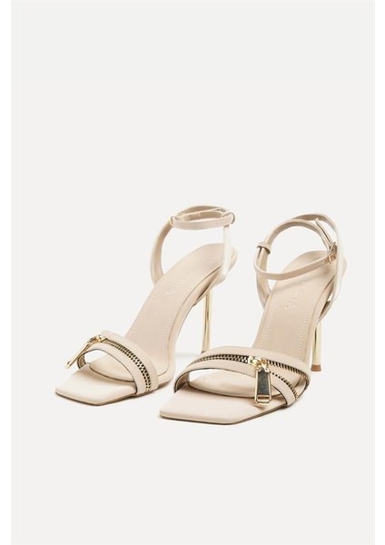 155200 Fermuar Detaylı Ince Topuklu Ayakkabı Bej Vagum fiyatları