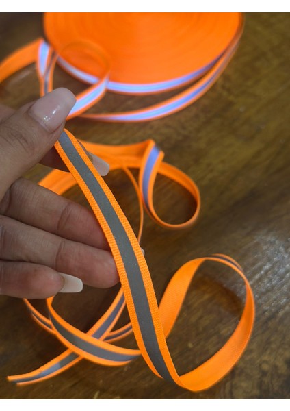 Gece Görüşlü Biye Şerit Dikiş Aksesuarı En 1 cm (1 Metre) modelleri