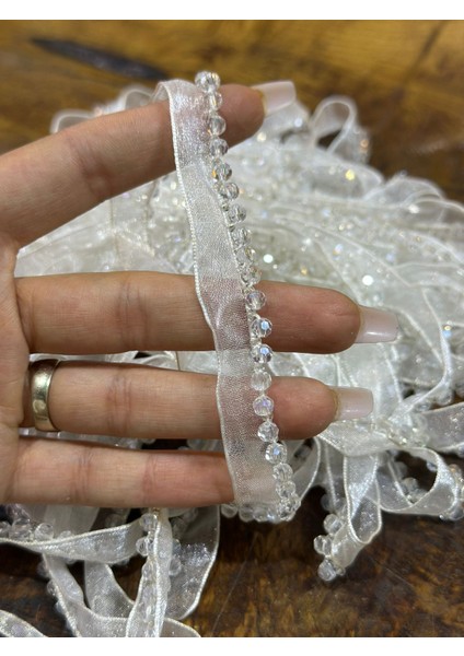 Boncuk Işleme Tül Şerit Biye Şerit Dikiş Aksesuarı En 1 cm (1metre) fırsatları