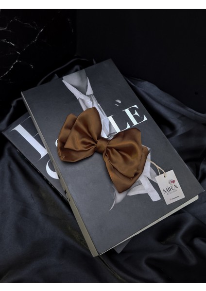 Kadın Saten Fiyonk Saç Tokası / Latte Ruhu – Timsah (Pens) Klipsli