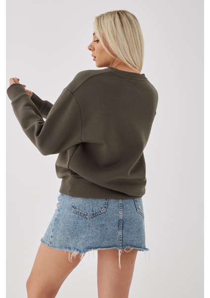 Bisiklet Yaka Baskılı Sweat Haki indirimleri