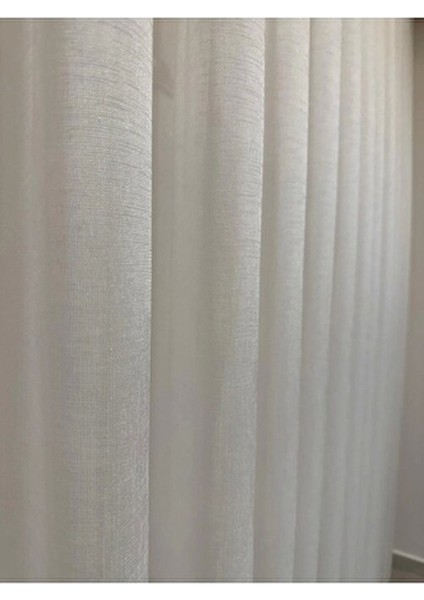 Tül Perde Çizgili Desen ve Polyester Kumaş ile 1 Adet Şık Tasarım
