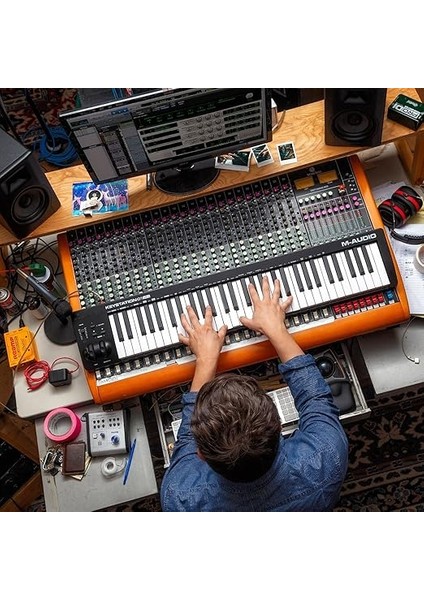 Keystation 61 Mk3 61-Tuş Kompakt USB Beslemeli Mıdı Keyboard Kontroller, Atanabilir Kontroller, Pitch - Modülasyon Tekerleği, Tak-Çalıştır (Mac ve Pc), Zengin Yazılım Desteği fiyatları