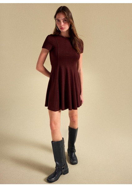 Yuvarlak Yaka Düz Kahve Mini Kadın Elbise PBF5WL-ELB0117