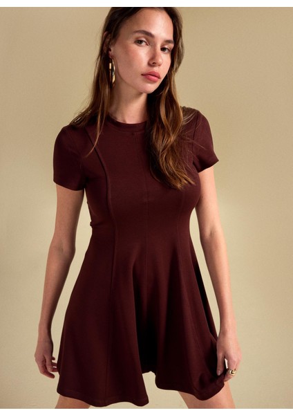 Yuvarlak Yaka Düz Kahve Mini Kadın Elbise PBF5WL-ELB0117