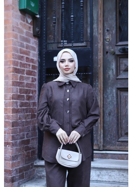 Sedef Düğmeli Süet Takım modelleri