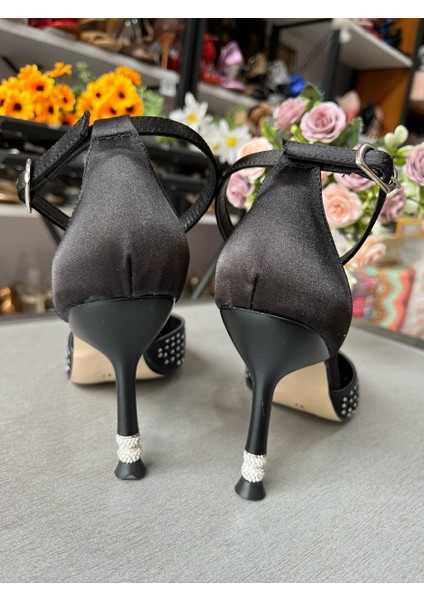 Taşlı Topuk Siyah Saten Kapalı Topuk Taşlı Abiye Ayakkabı fırsatları