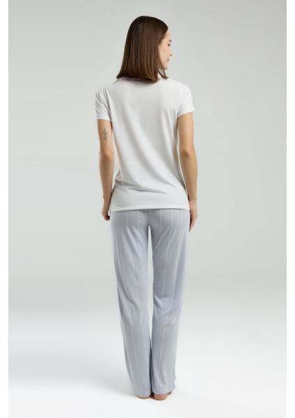 Kadın Süprem Kumaş Kısa Kollu Pijama Takımı fiyatları