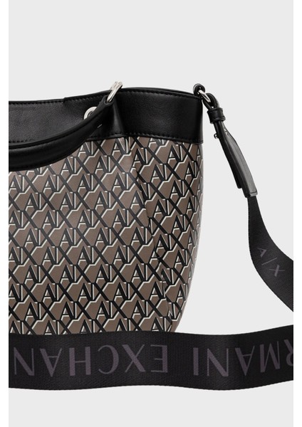 Tamamı Logolu Çıkarılabilir Askılı Çanta Bayan Çanta XW000393 AF17145 M6029 fırsatları