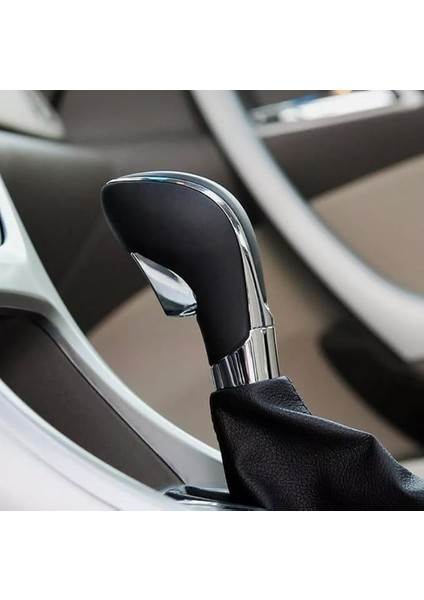 Astra J ile Uyumlu Vites Topuz Üst Kapağı (Siyah)