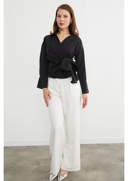 Basic Kruvaze Bağlamalı Gömlek fırsatları