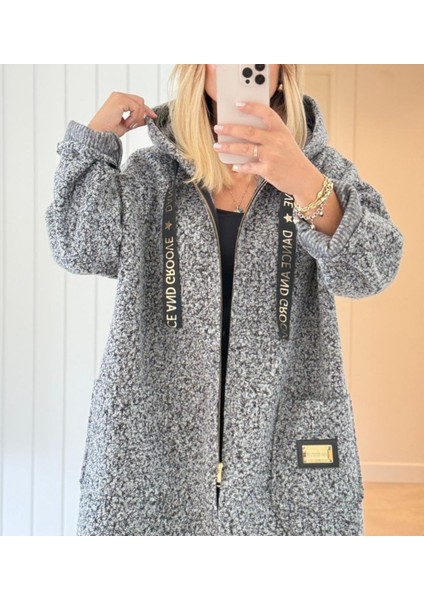 Buklet Kumaş Detaylı Kapuşonlu Fermuarlı Hırka indirimleri