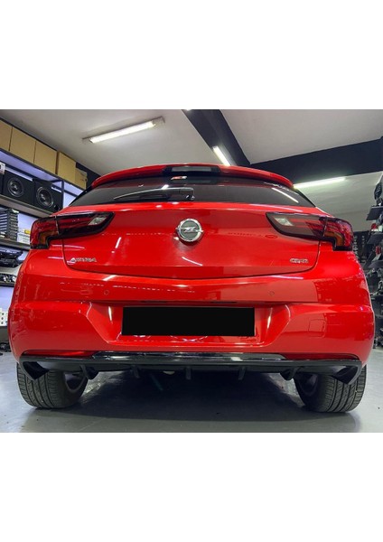 Opel Astra K Rieger Difüzör (Plastik) 2015-2021 Parlak Siyah