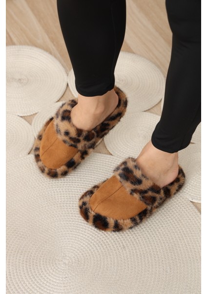 Sessiz Taban Tüylü Şık Ev Terliği