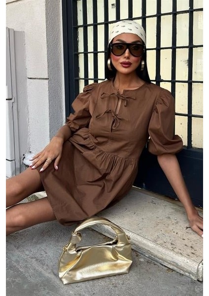 Önü Fiyonk Bağlamalı ve Balon Kollu Elbise 2893