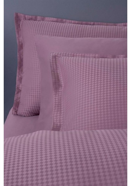 Jakarlı Saten Çift Kişilik Nev Takımı Dıamond Puce fırsatları