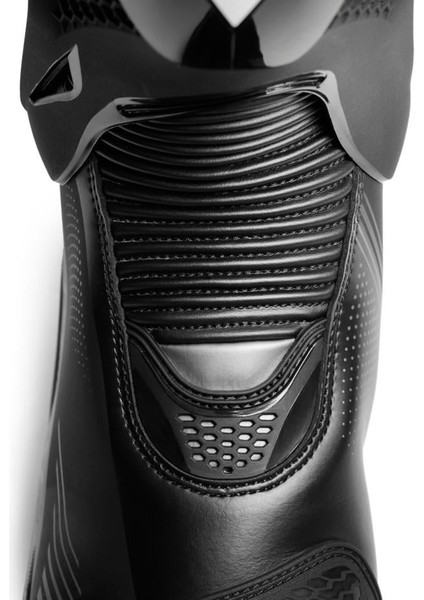 Torque 4 Black Deri Bot