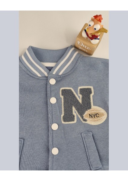 Nyc Nakışlı Unisex Kolej Çocuk Takımı 3'lü Ceket Sweat Pantolon 6-24 Ay,2-5 Yaş (Bej & Mavi) fırsatları