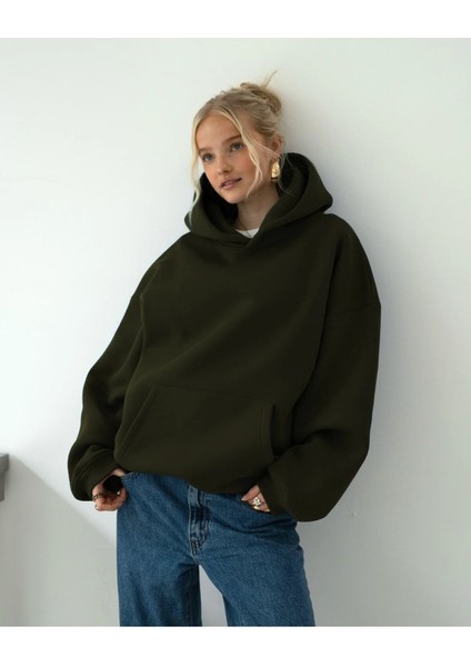 Kadın Rahat Oversize 3 Iplik Pamuklu Şardonlu Kanguru Cep Kapşonlu Sweatshirt