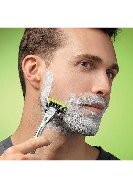 Sword - Hydro 5 Erkek Tıraş Makinesi | Aloe Vera Tahrişi Azaltmak Için | Hassas Nemlendirici Jel ve Düzeltici | Tıraş Makinesi + 3 Yedek Bıçak modelleri