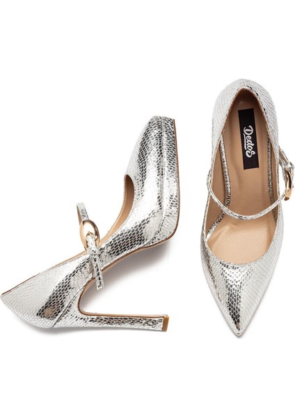 Kadın Yüksek Topuklu Yılan Desenli Tokalı Platform 6000 fırsatları