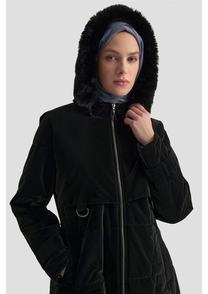 Kapüşonlu Kapitone 25KD2402 Siyah modelleri