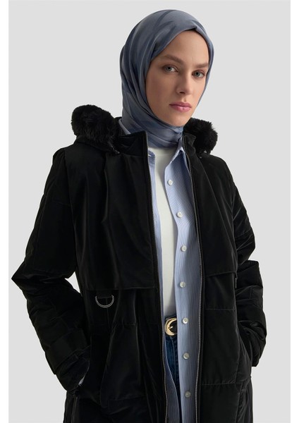 Kapüşonlu Kapitone 25KD2402 Siyah fırsatları