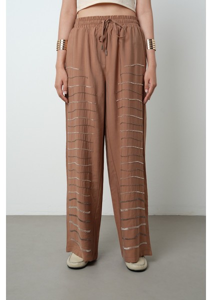 Kadın Yatay Şerit Taş Işlemeli Düz Renk Beli Lastikli Bol Paça Pantolon
