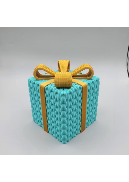 Yılbaşı Hediye Kutusu – 3D Desenli Dekoratif Kutu (3 Renk Seçeneği) fiyatları