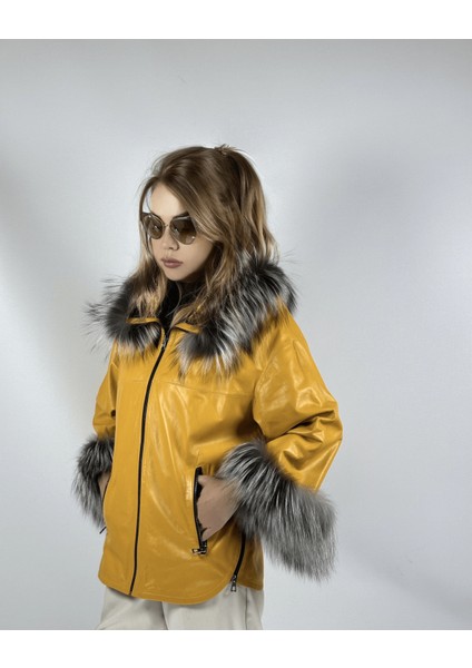 Çift Taraflı Giyilebilir Kadın Deri Mont Sila Model modelleri