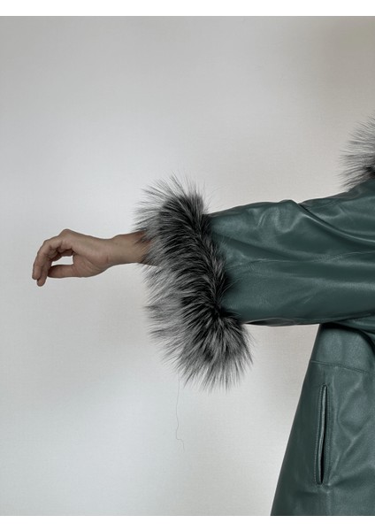 Çift Taraflı Giyilebilir Kadın Deri Mont Sila Model