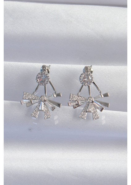 Pirinç Gümüş Renk Zirkon Taşlı Yassı Fiyonk Model Küpe fiyatları