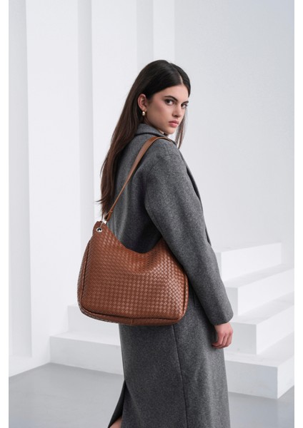 Valerie Örgülü Omuz Çantası Taba indirimleri