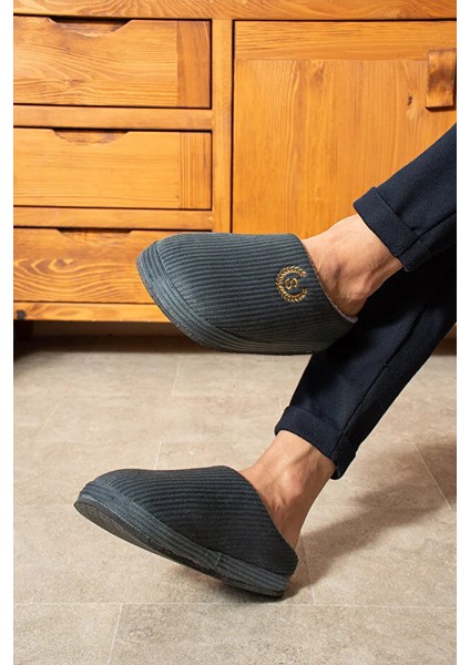 Zaros Merdane Çizgili Peluş Kumaş Içi Tüylü Kaydırmaz Taban Erkek Ev Terliği modelleri