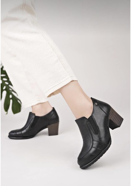 D25KA-3360 Siyah Hakiki Deri Tam Ortopedik Kadın Casual Günlük Ayakkabı fırsatları