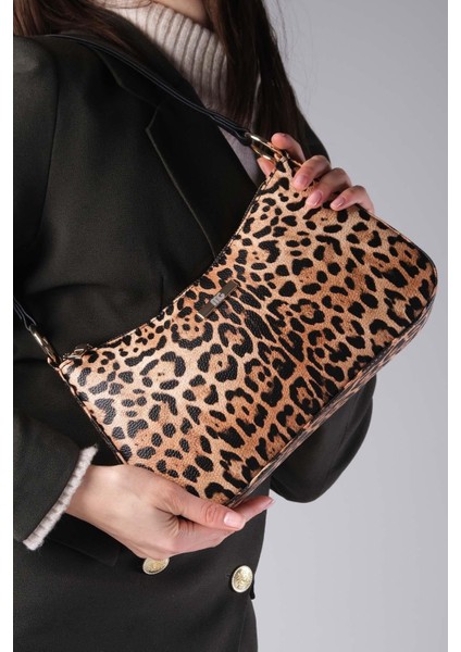 Leopar Desenli Kadın El ve Omuz Çantası modelleri