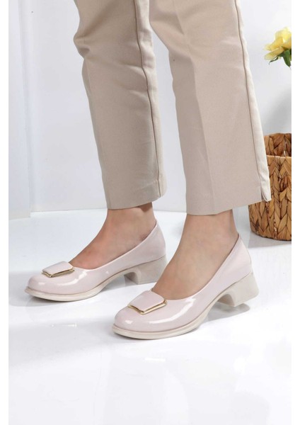 Kadın Topuklu Kare Tokalı Babet