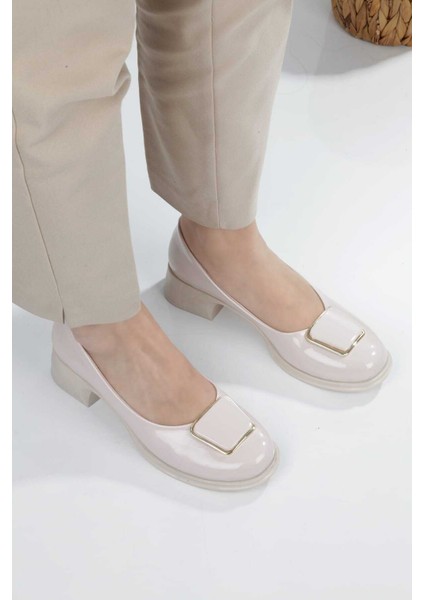 Kadın Topuklu Kare Tokalı Babet fiyatları