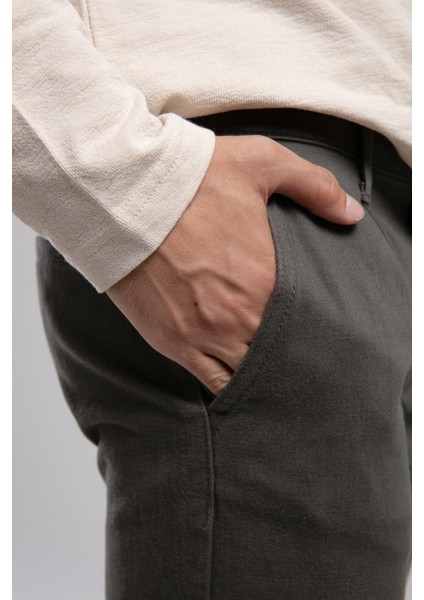 Robb Normal Bel Düz Kesim Düz Paça Haki Erkek Pantolon fırsatları