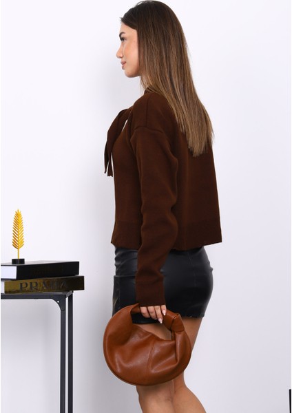 Kahverengi Yaka Bağlamalı Düğmeli Triko Hırka fırsatları