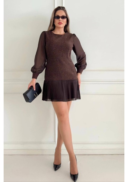 Etek Ucu Piliseli Şanel Kumaş Uzun Kollu Midi Boy Modern Tasarım Kadın Elbise 021 modelleri