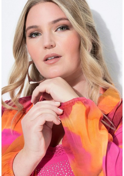 Kadın Büyük Beden Renkli, Kol Ağzı Lastikli, A Kesim, Batik Desenli Şifon Gömlek 65N39101 fırsatları