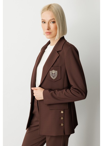Kadın Cebi Armalı Süs Düğmeli Ceket 5033 Kahverengi fiyatları
