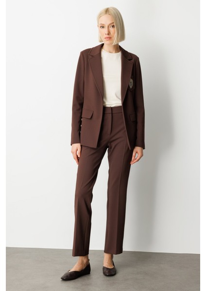 Kadın Cebi Armalı Süs Düğmeli Ceket 5033 Kahverengi modelleri