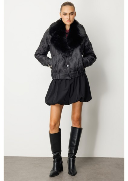 Kadın Yakası Kürklü Şişme Mont 6607 Siyah