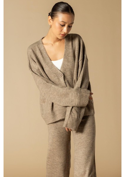 V Yaka Hırka Pantolon Triko Takım Vizon 9368-TK modelleri